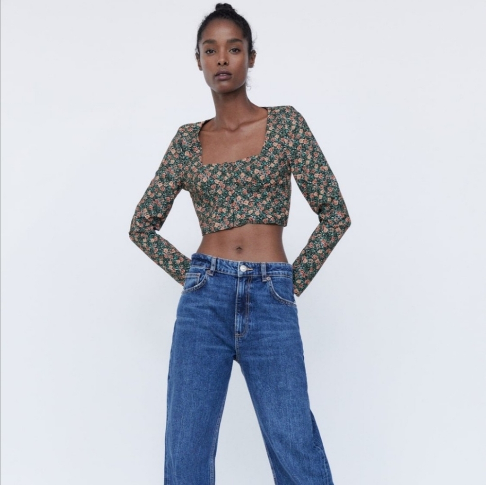 NWT ZARA print crop top black size XS-S